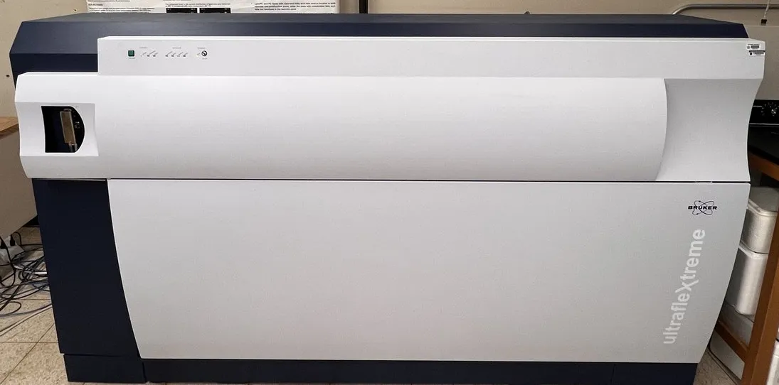 Bruker ultrafleXtreme MALDI-ToF/ToF